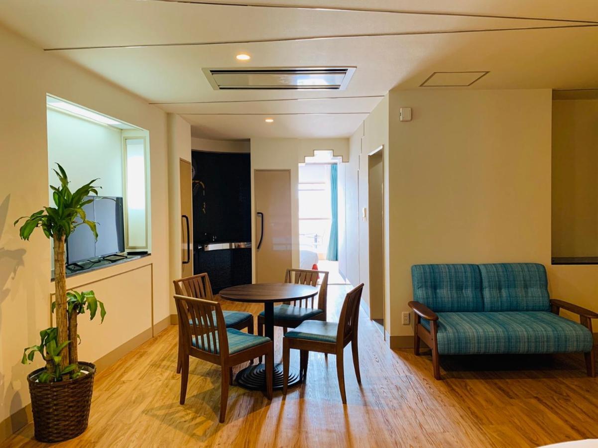 Hiyagunlanairesort Окинава Экстерьер фото